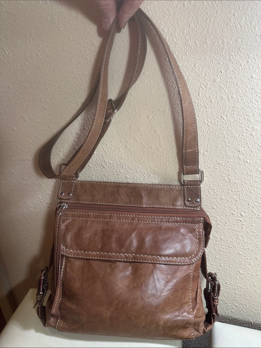 ILI New York Crossbody